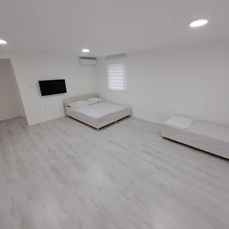 بيت للعطل Oaza Ilidza